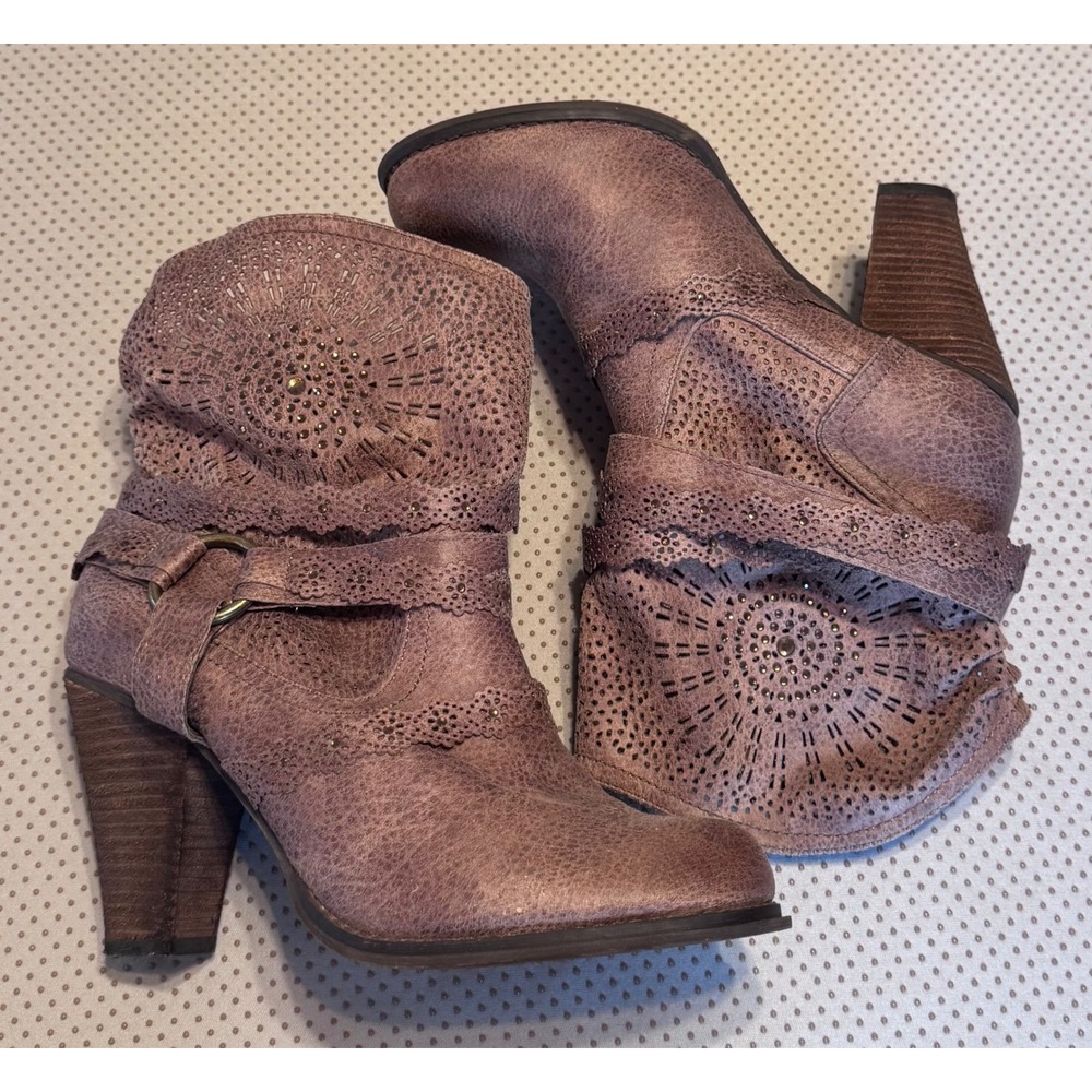 Not Rated Women's Taupe Laser Cut Rhinestone BLING Buckle Ankle Boots Size 8.5
